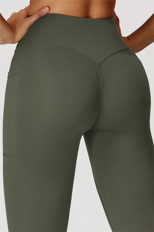The Flourish V-Waist Legging