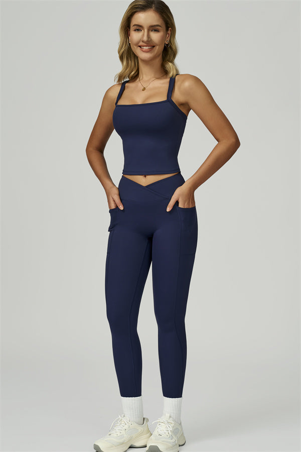 The Flourish V-Waist Legging
