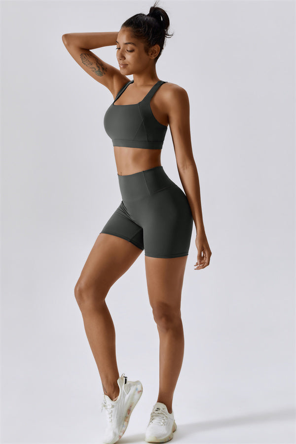 The Eloise Short