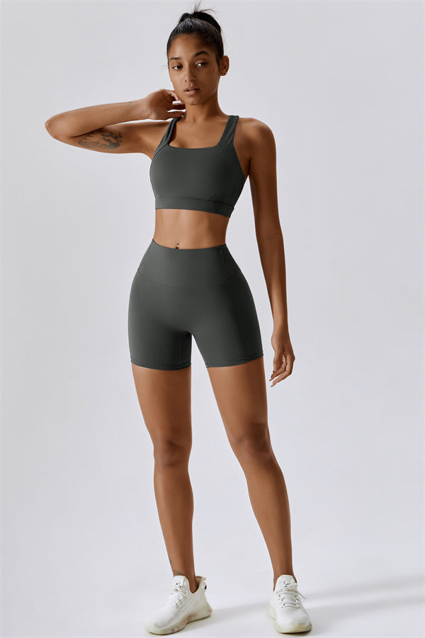 The Eloise Short