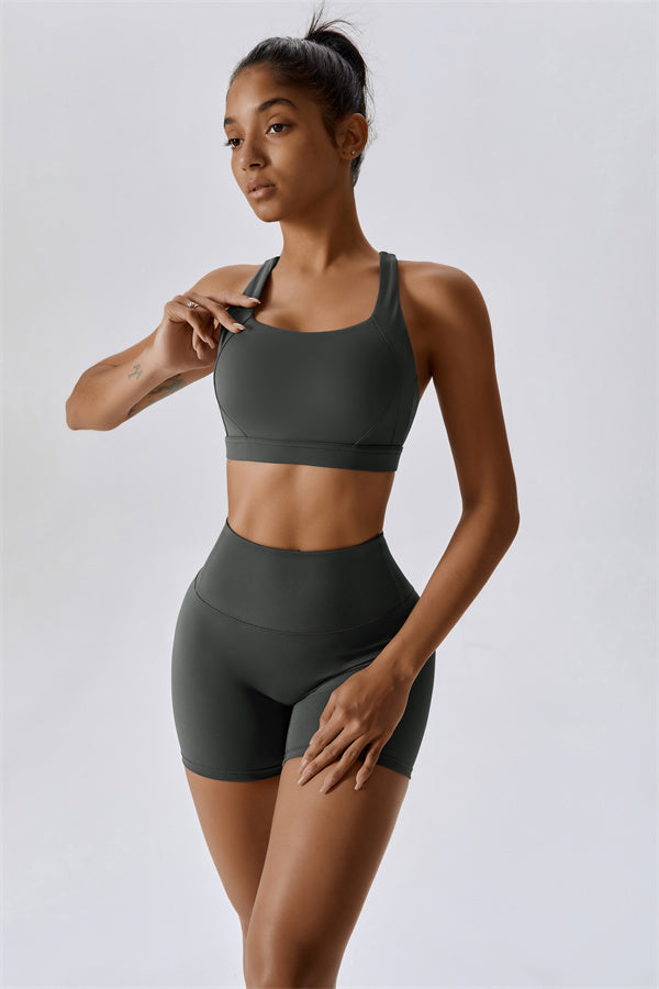 The Eloise Short