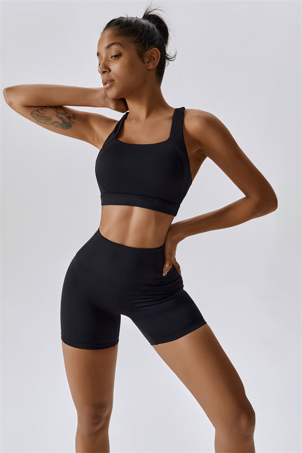 The Eloise Short