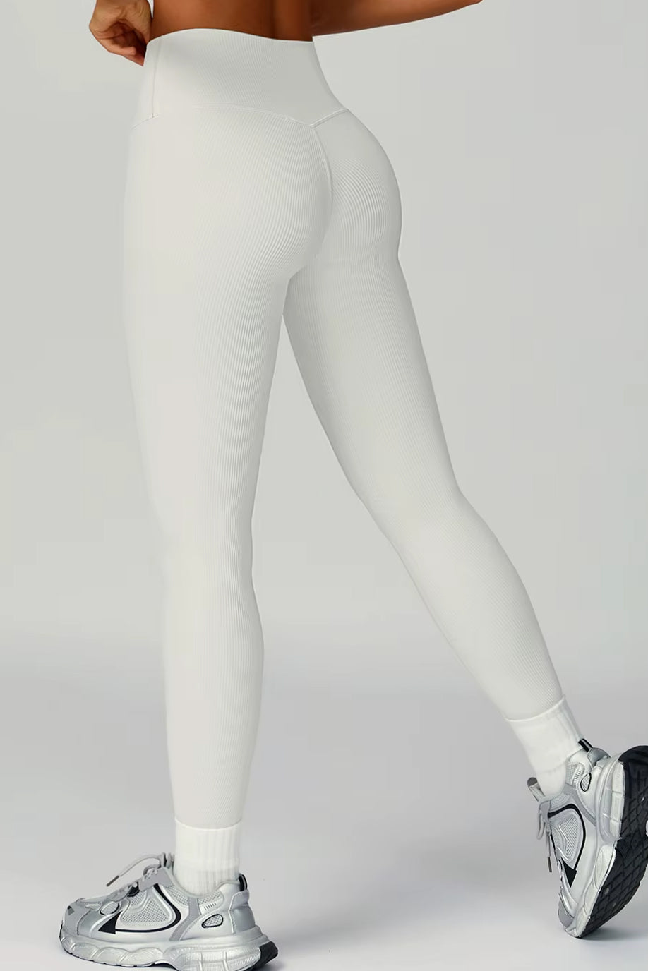 The Burst Ribbed Legging