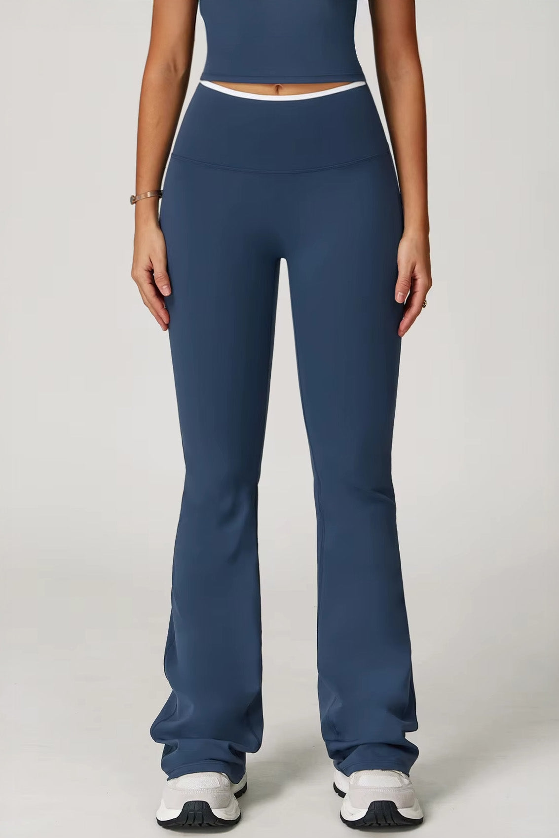The Vela Flare Pant