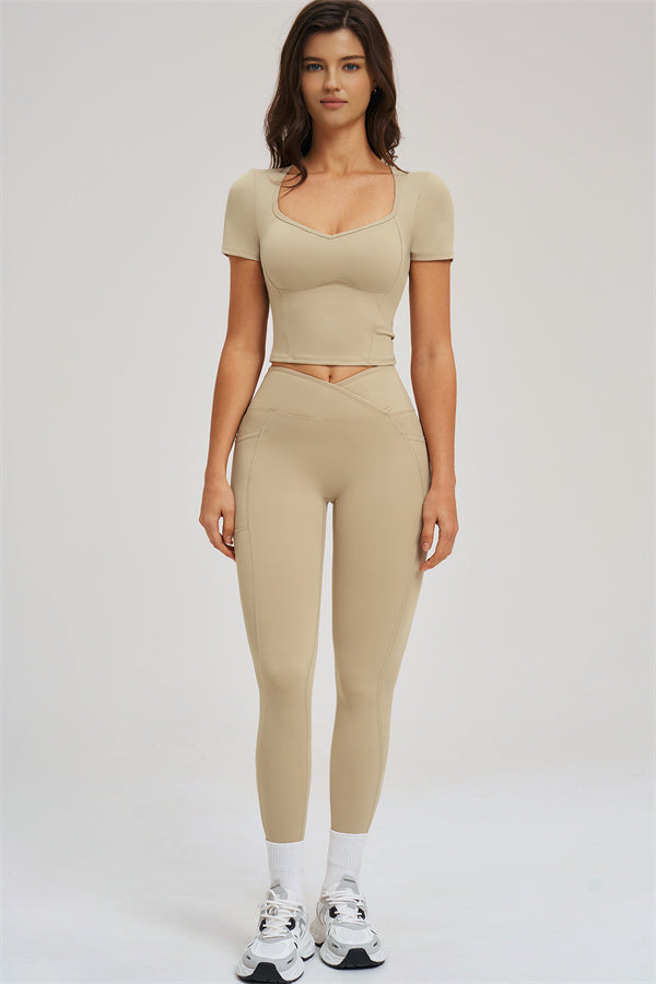 The Flourish V-Waist Legging