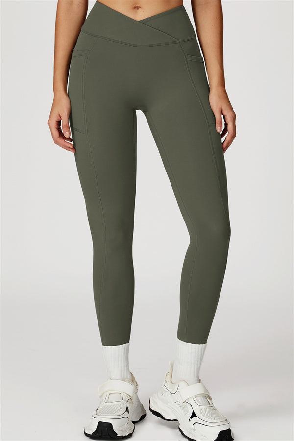 The Flourish V-Waist Legging