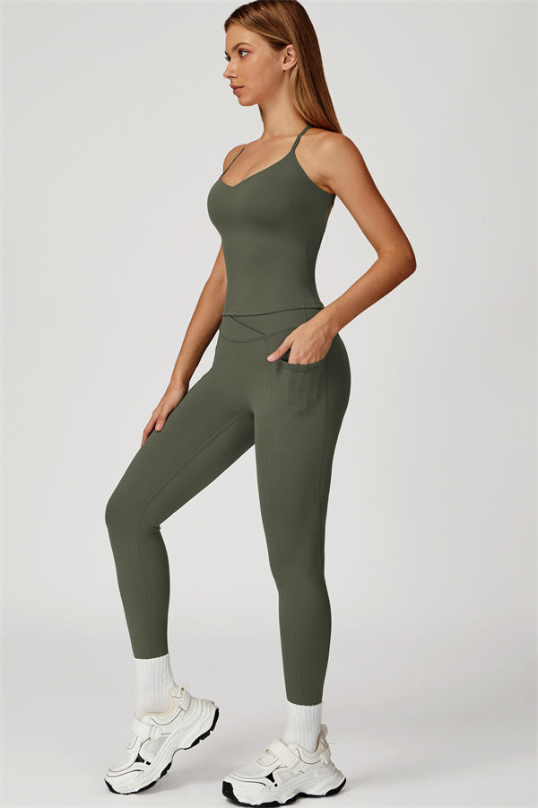 The Flourish V-Waist Legging