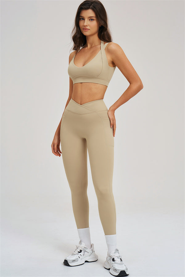 The Flourish V-Waist Legging