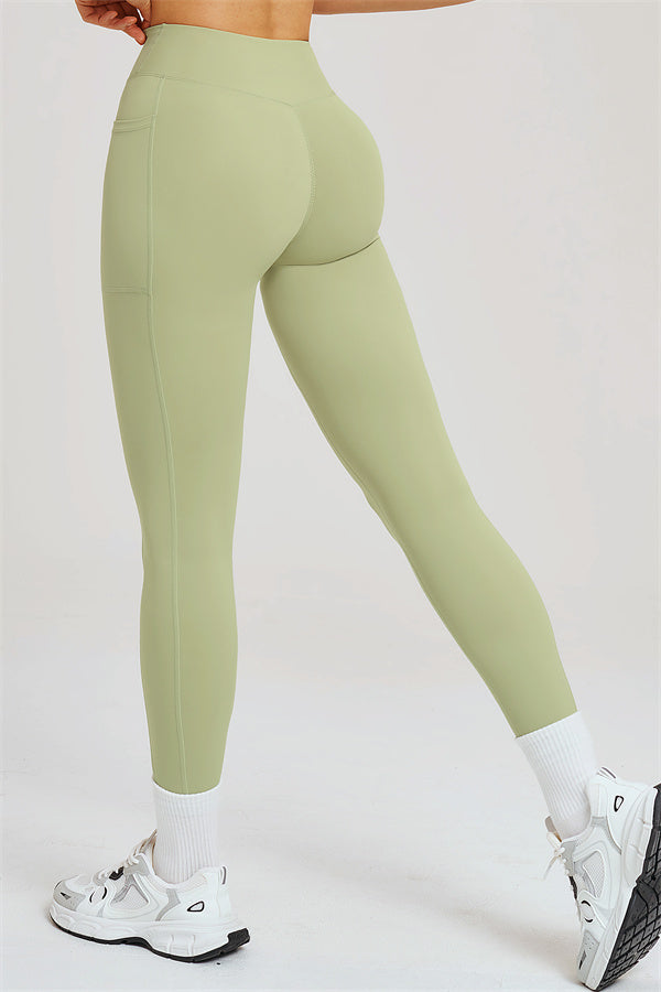 The Flourish V-Waist Legging