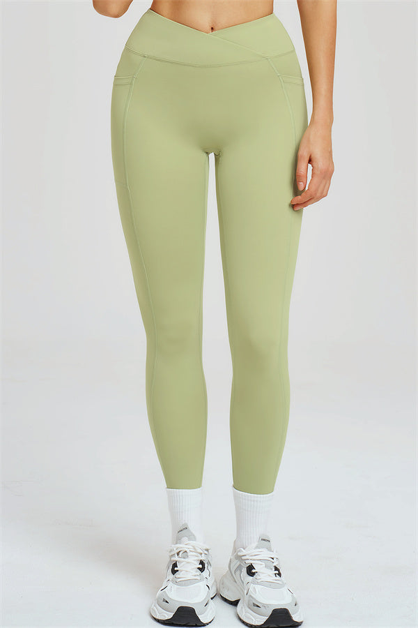 The Flourish V-Waist Legging