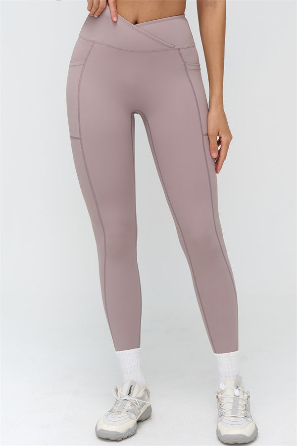 The Flourish V-Waist Legging