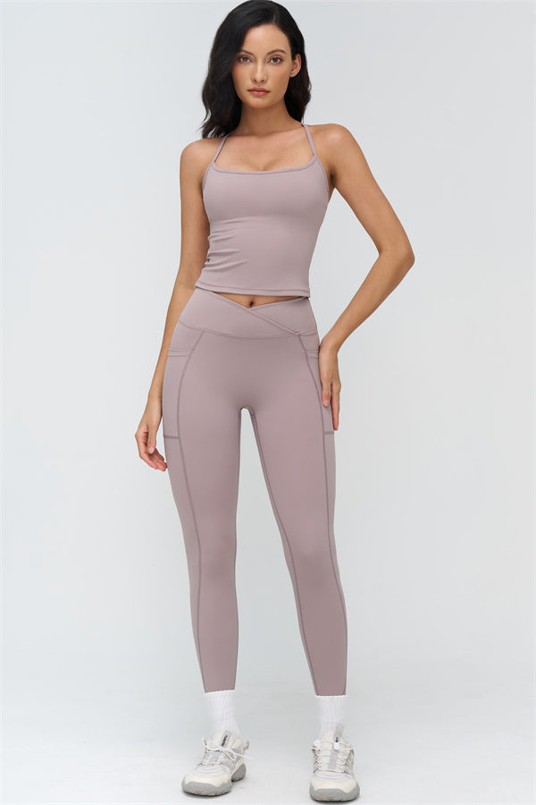 The Flourish V-Waist Legging