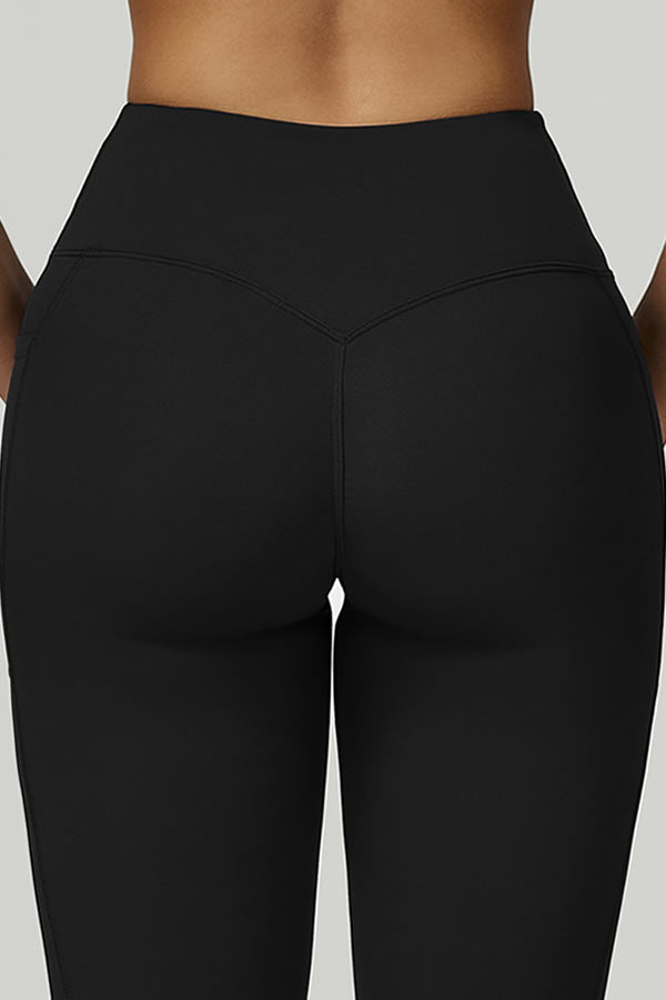 The Flourish V-Waist Legging