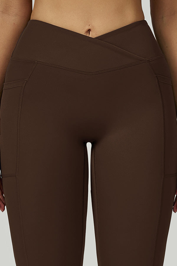 The Flourish V-Waist Legging