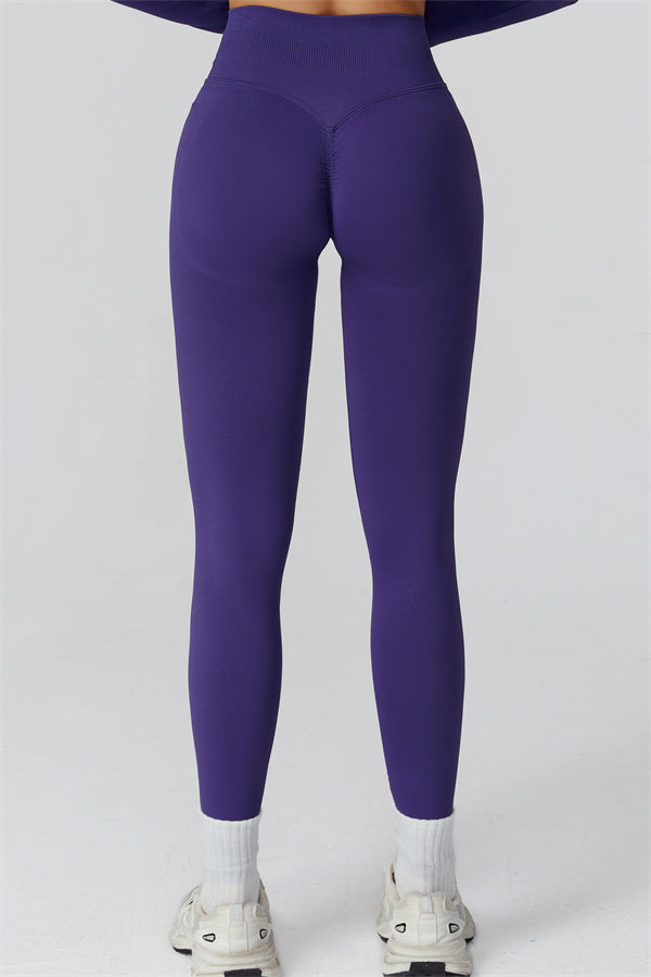 The Reign Legging